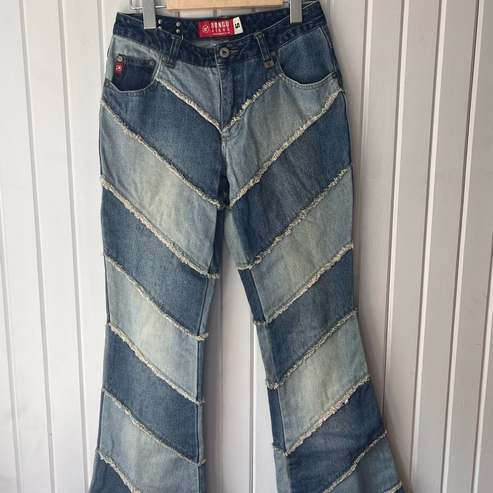 BONGO Blue Flare Wide Leg Jeans with Chevron Design